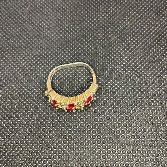 Large ring with two row of red and white gems - Picture 4 of 7